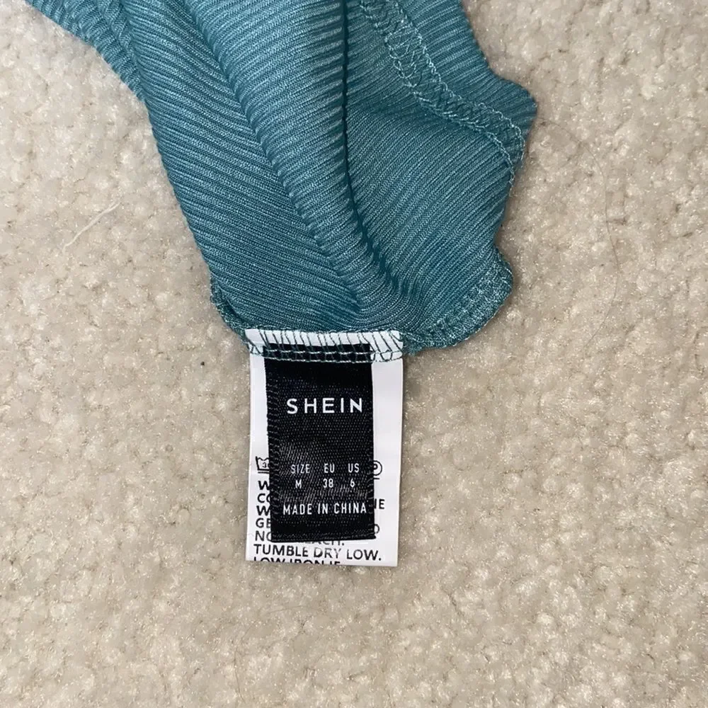 Color Block CROPPED TANK - Picture 5 of 5